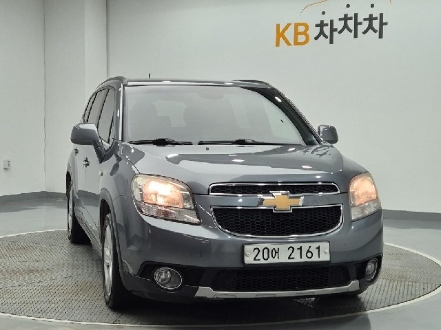 6081000808R4.jpg
