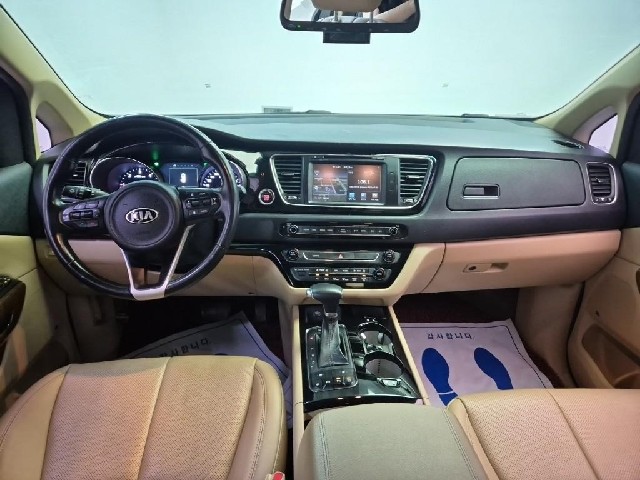 6081500512R7.jpg