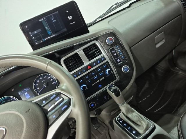 6081000273R9.jpg