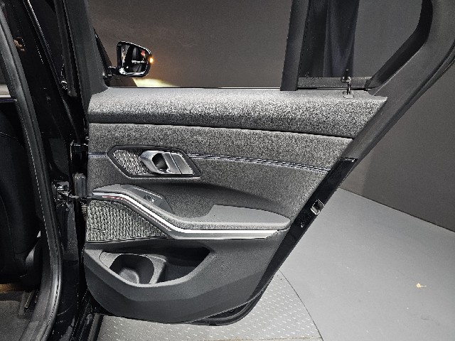 2a8ea1dc85d5741a48e286bd8fcac865.jpeg