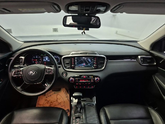 6081500798R7.jpg