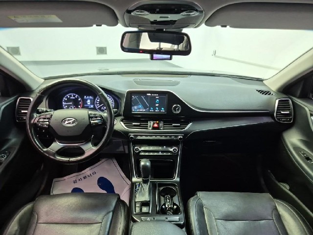 6081500746R7.jpg