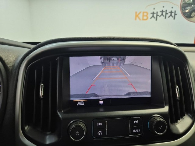 6081501692R13.jpg