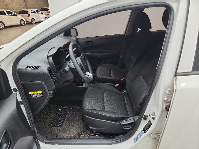 lotterental_100642209_MlLDu_10.jpg