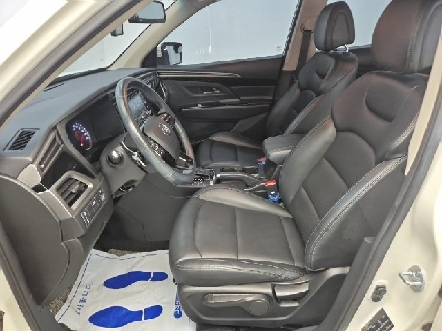 6081501390R11.jpg