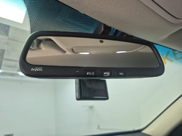 6081501192R16.jpg