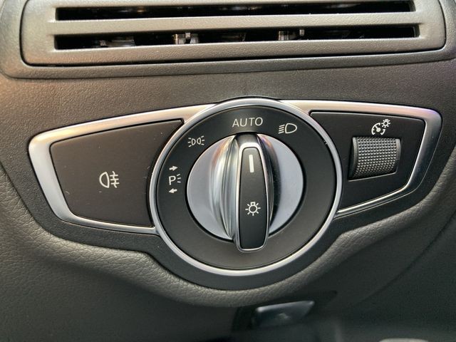 98f0f8206356884b0302d7d91df8c425.jpg