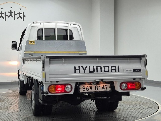 6081000449R2.jpg