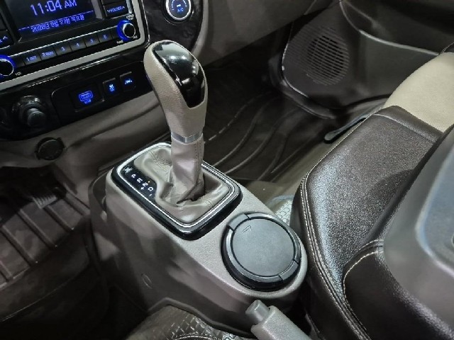 6081000449R8.jpg