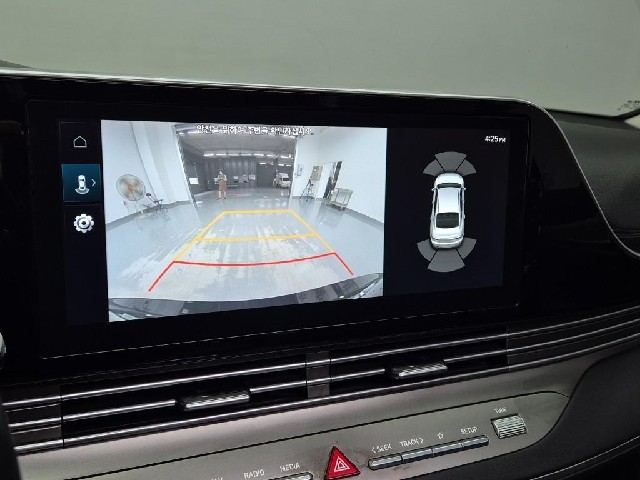 6081000590R15.jpg