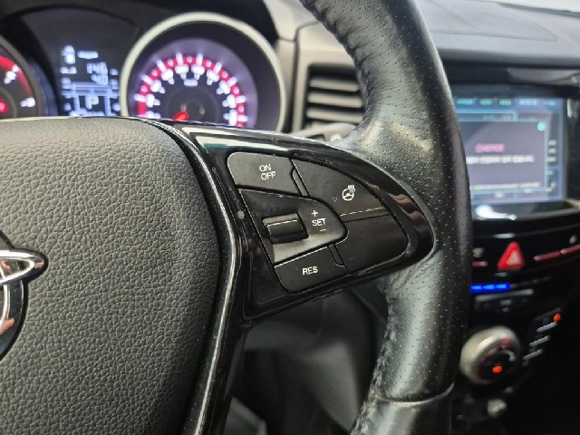 6081000307R15.jpg