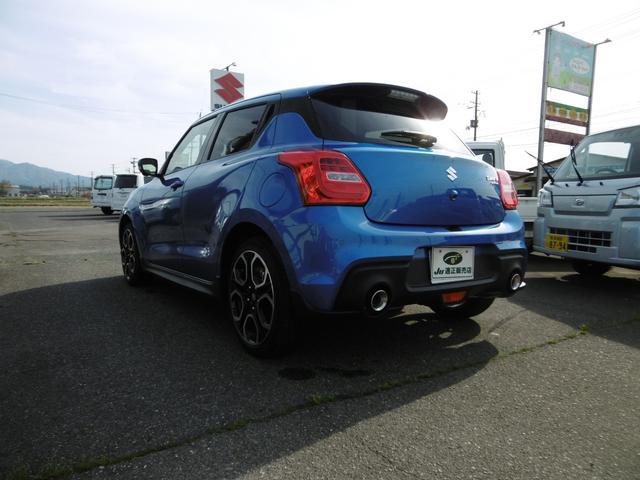 15aa5f465bc6aa367e6ee8a5adf4cd72.jpg