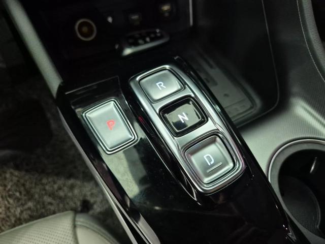 6051002258R8.jpg