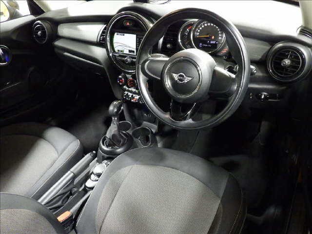 87d4cb45a6cad82260adecee99f5f4b5.jpg