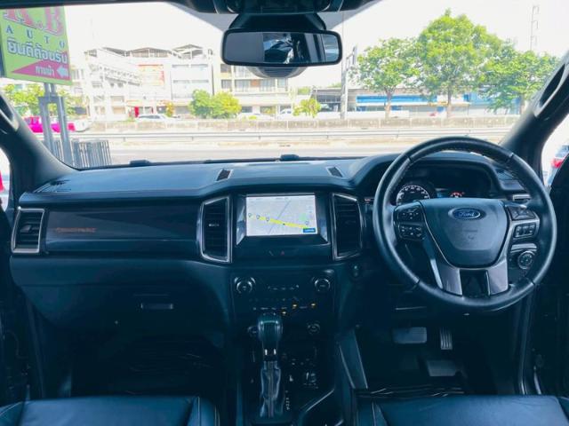 ff8b5548bac00aaed0d99a47ab46a644.jpeg