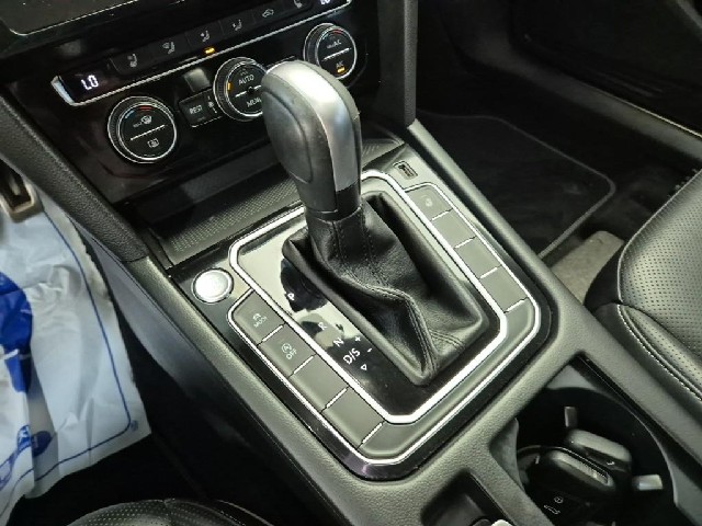 6081500892R8.jpg
