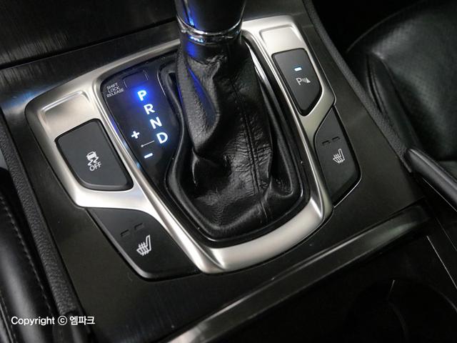3071500326R16.jpg
