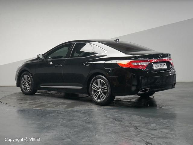 3071500326R2.jpg