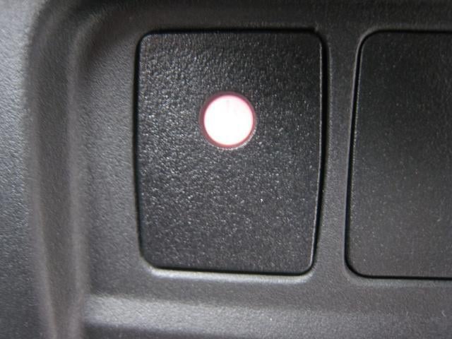 0600043A30250109W00216.jpg