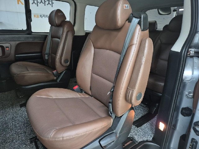 6081500414R12.jpg