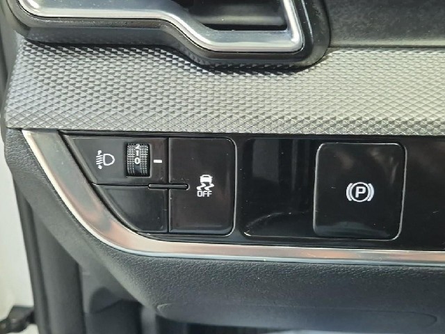 6081500412R19.jpg