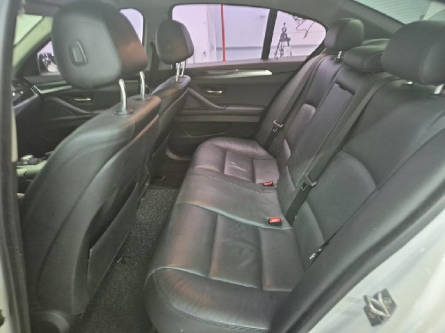 6081500874R12.jpg