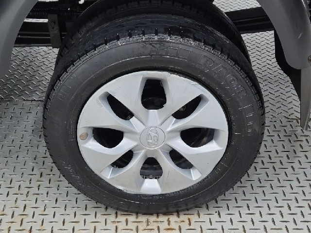 6081001323R18.jpg