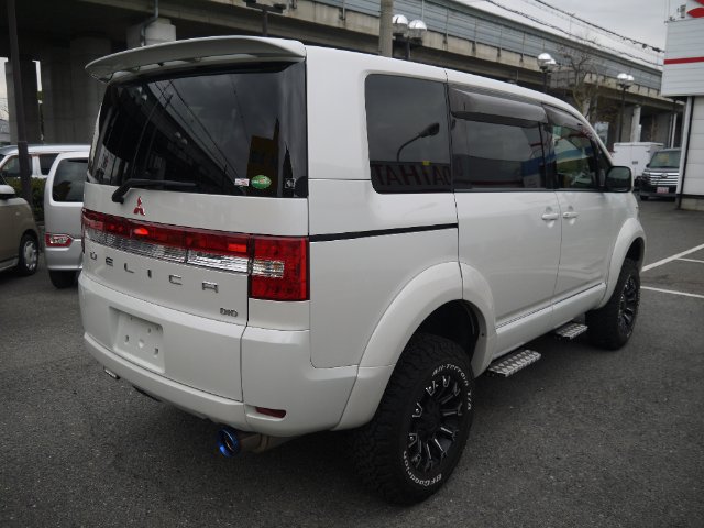 ce158d72898c43941d775fdac3327659.jpg