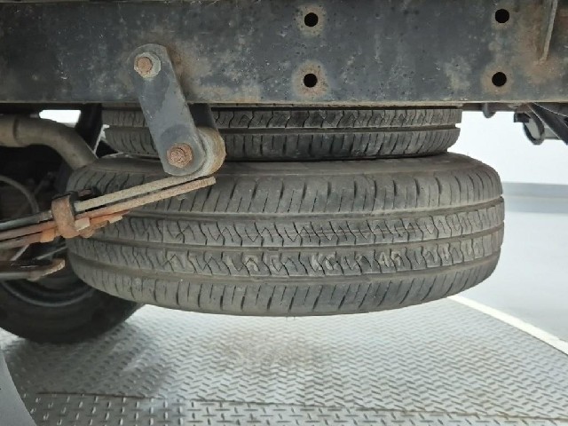 6051000807R15.jpg