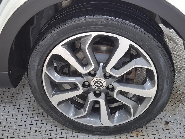 6081500309R20.jpg