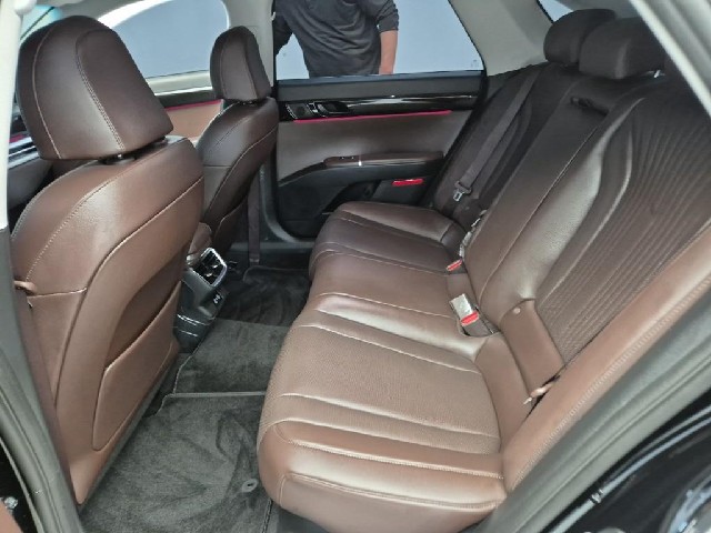 6081501894R12.jpg