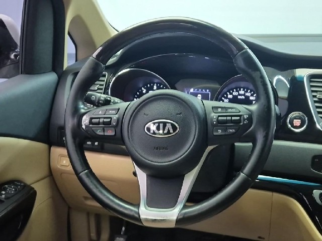 6081501694R9.jpg