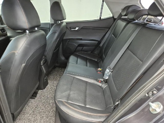6071501794R12.jpg