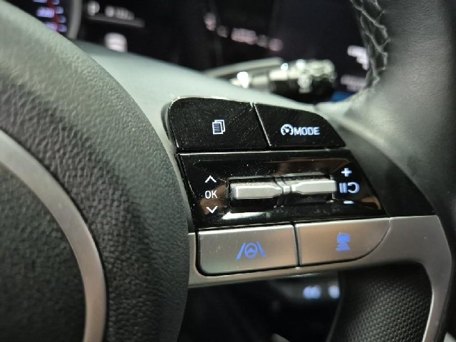 6071002197R15.jpg