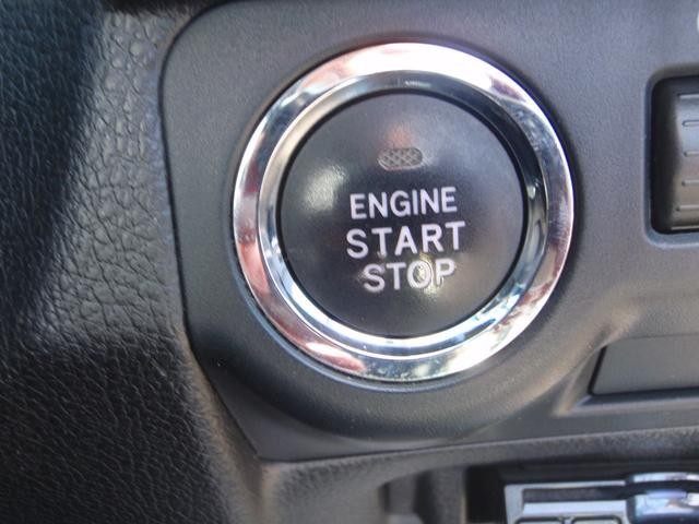0550625A30261012W00105.jpg