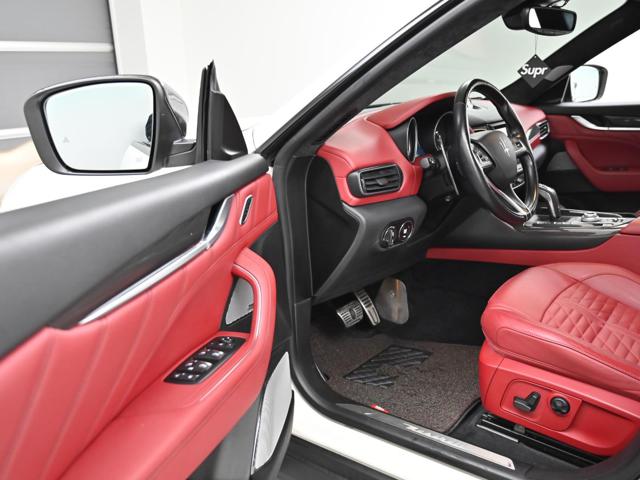5d01b4c6d6d23919ebc030aeafbff395.jpeg