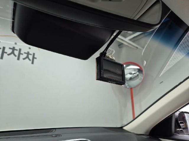 6071001660R17.jpg