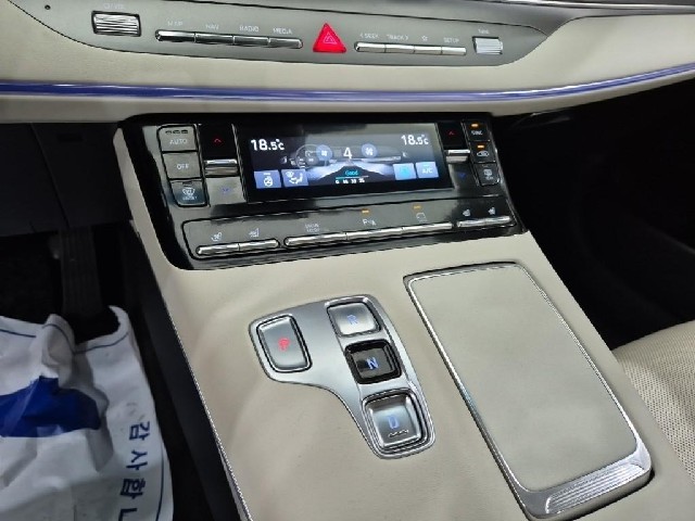 6071001660R8.jpg