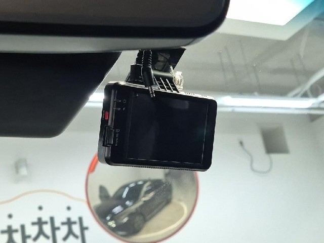 6081001761R16.jpg