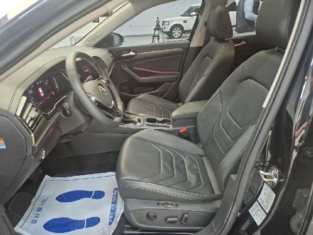 6071501912R11.jpg