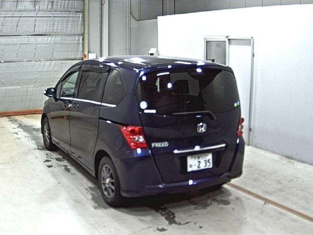 db7aa11158cf9d6f65b8556d80f230a9.jpg