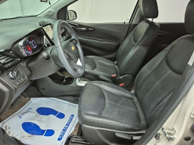 6081000006R11.jpg
