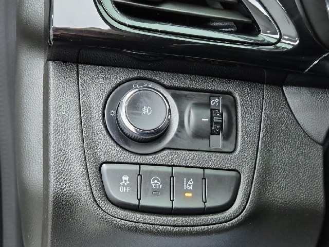 6081000006R18.jpg