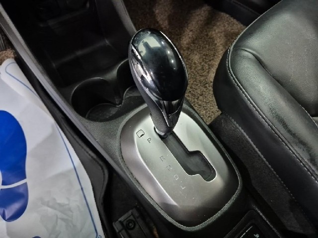 6081000006R8.jpg