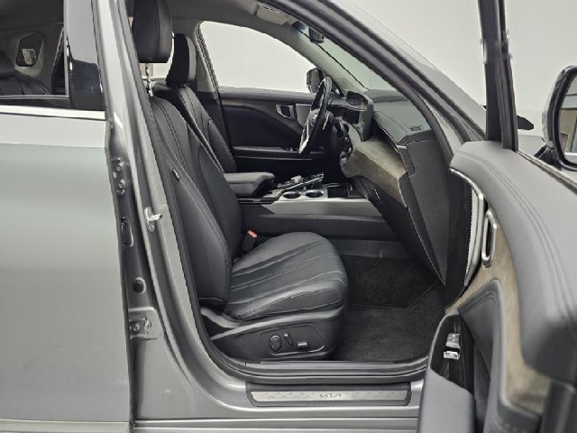 0488ed2f3bf1ede276906637cf270e28.jpeg
