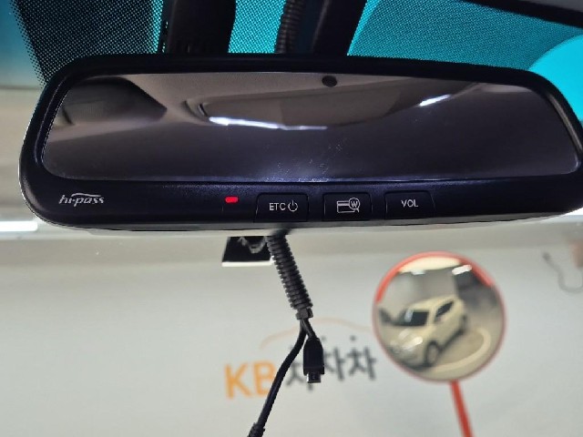 6071501927R16.jpg