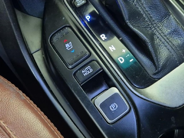 6071501927R17.jpg