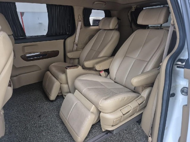 6071501884R12.jpg