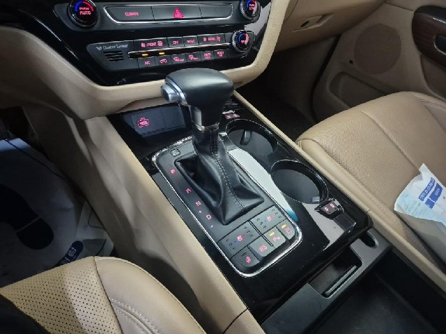 6071501884R8.jpg