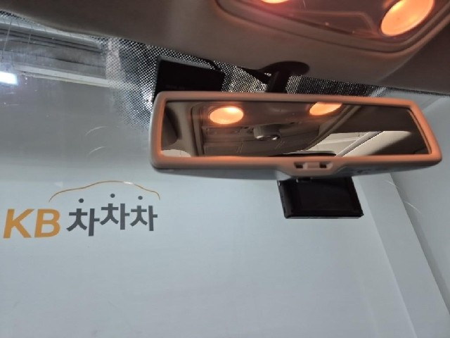 6081000082R16.jpg